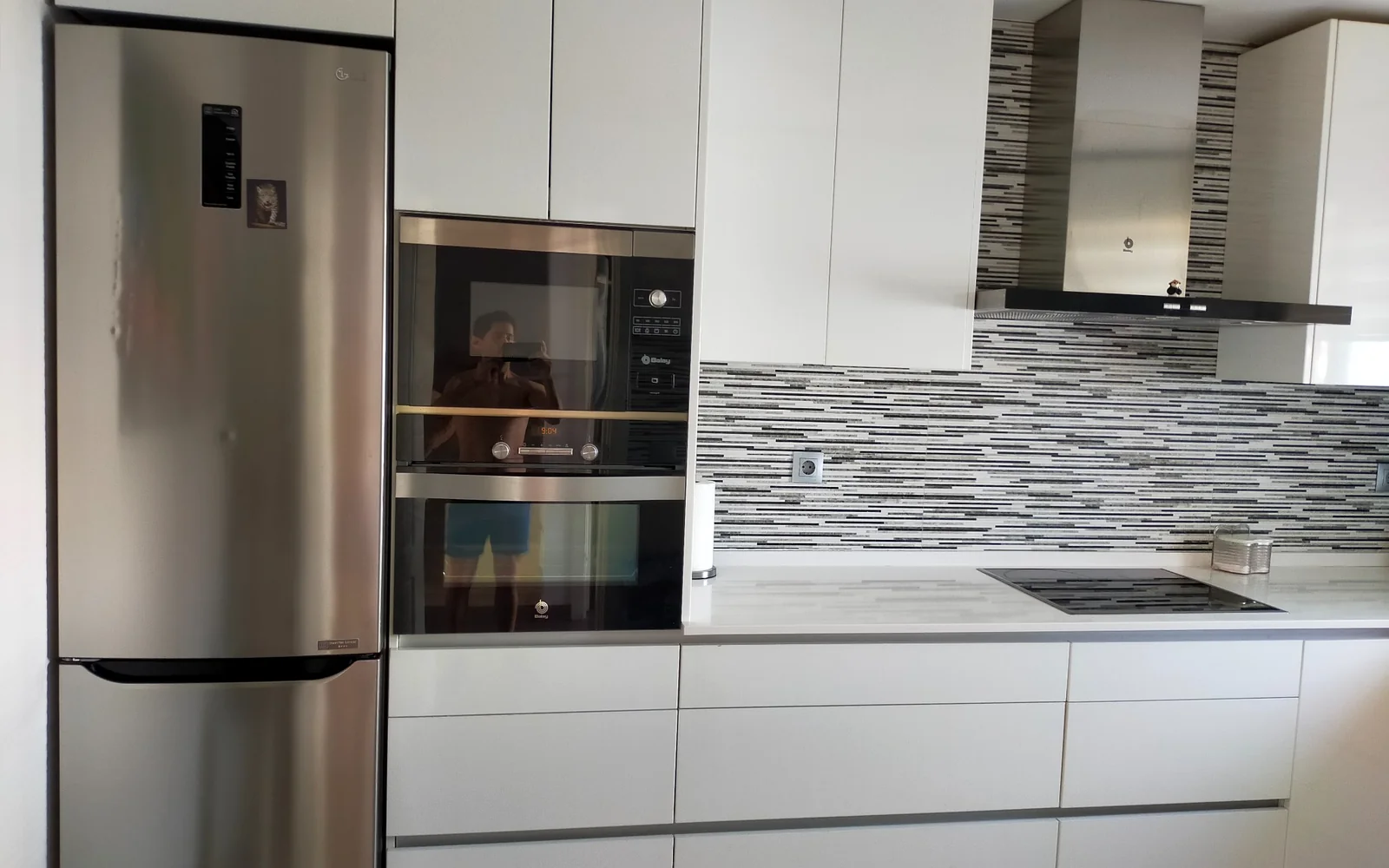 Integración de electrodomésticos en muebles de cocina